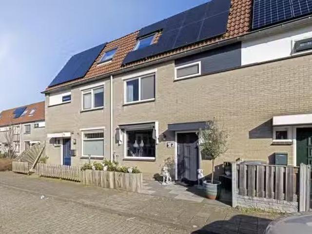 Huis te koop Gipskruidweg 183 in Almere voor € 425.000