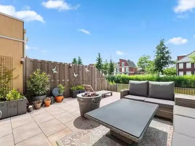Huis te koop Glazenmakerhof 16 in Den Haag voor € 550.000