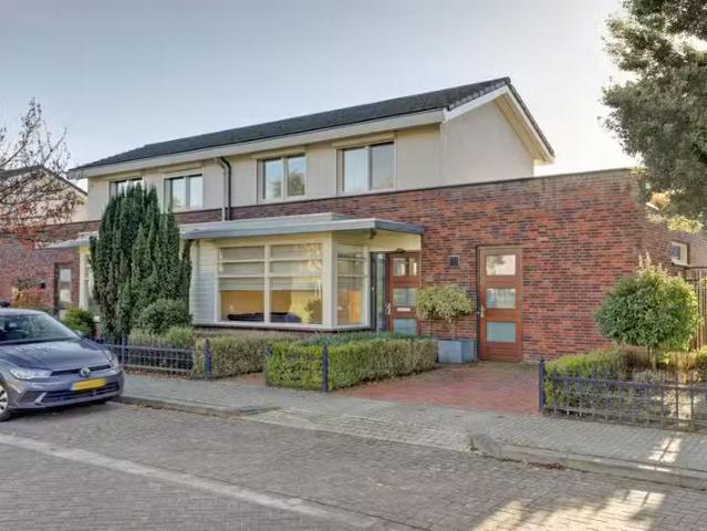 Huis te koop Greyenstraat 41 in Venlo voor € 425.000