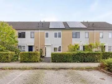 Huis te koop Groevenbeekstraat 22 in Almere voor € 425.000