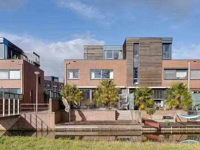 Huis te koop Dom Helder Camarastraat 28 in Purmerend voor € 67.