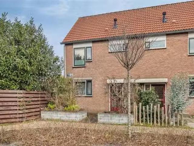 Huis te koop Dagmaatstraat 24 in Purmerend voor € 425.000