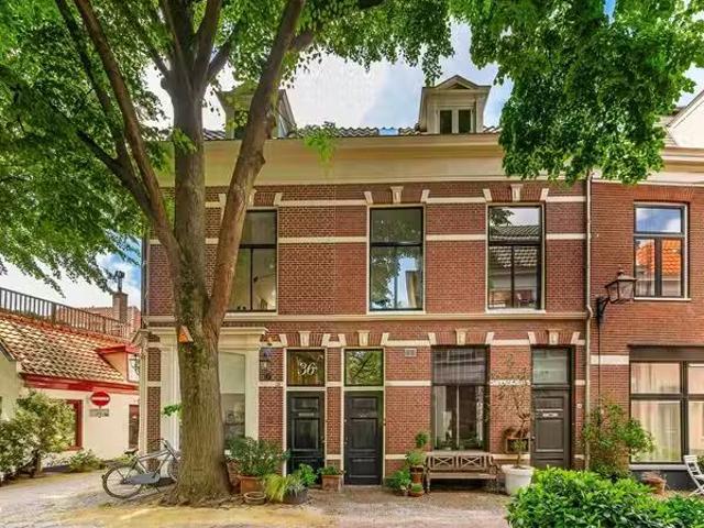Huis te koop De Clercqstraat 89 in Haarlem voor € 585.000