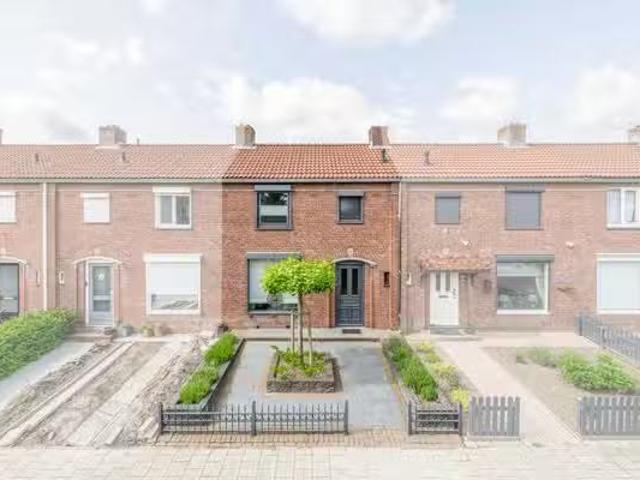 Huis te koop de Genestetstraat 29 in Venlo voor € 275.000