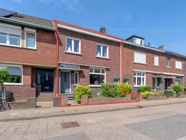 Huis te koop De Schansgraaf 14 in Venlo voor € 495.000