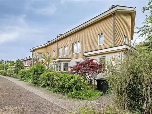 Huis te koop De Stripmaker 4 in Almere voor € 475.000