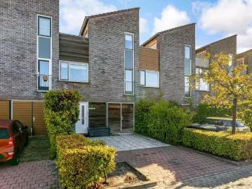 Huis te koop Dinsdagstraat in Almere voor € 450.000