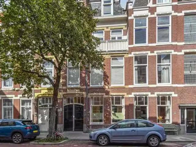 Huis te koop Dirk Hoogenraadstraat 68 F in Den Haag voor € 697.