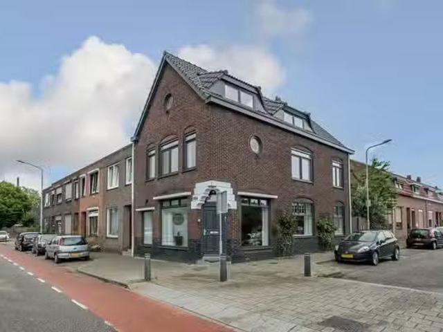 Huis te koop Dumasstraat 13 in Venlo voor € 439.000