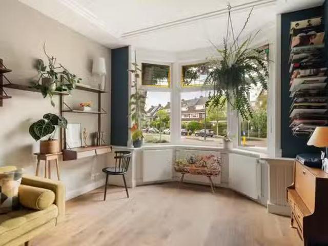 Huis te koop Emmastraat 32 in Vlaardingen voor € 375.000