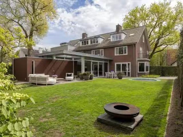 Huis te koop Elzentlaan 38 in Eindhoven voor € 2.290.000