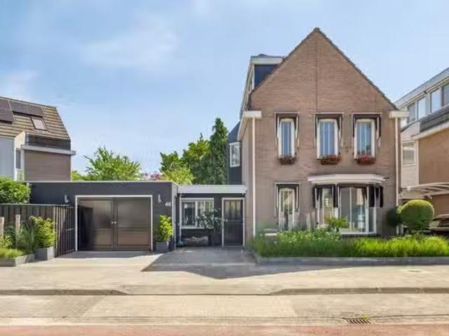 Huis te koop Ella Fitzgeraldlaan 70 in Eindhoven voor € 895.000