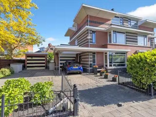 Huis te koop Ellen Warmondhof 6 in Den Haag voor € 750.000