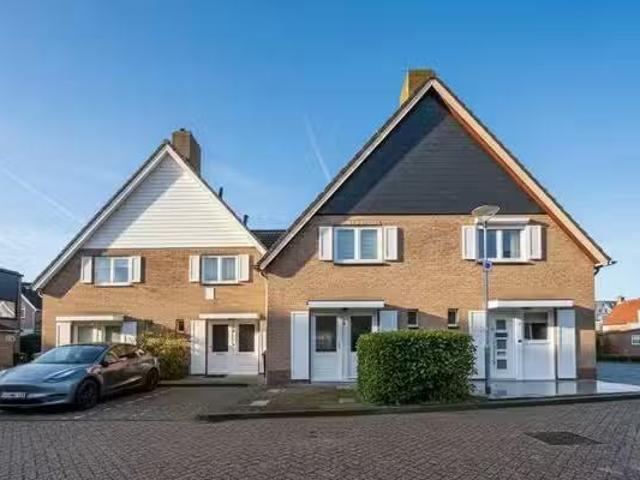 Huis te koop Esdoornstraat 4 in Cadzand voor € 449.000