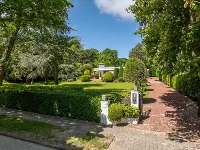 Huis te koop Fruinlaan 6 in Leiden voor € 2.695.000