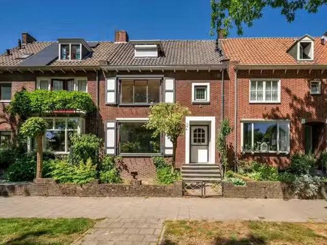 Huis te koop Katie Jansstraat 6 in Venlo voor € 385.000