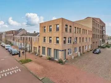 Huis te koop Kamerlingh Onnesstraat 63 in Haarlem voor € 795.000