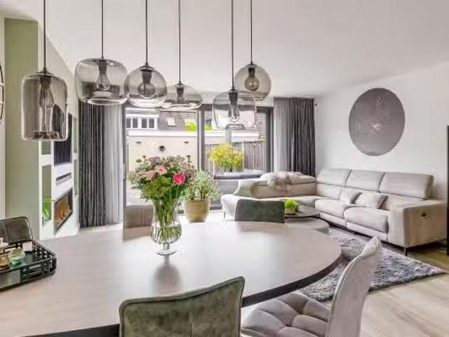 Huis te koop Kees Verweystraat in Almere voor € 485.000