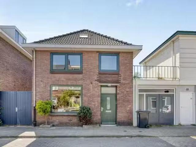 Huis te koop Kees de Beverpad 13 in Eindhoven voor € 625.000