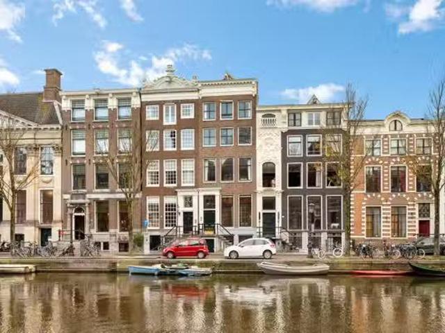 Huis te koop Kloveniersburgwal 101 A in Amsterdam voor € 2.950.