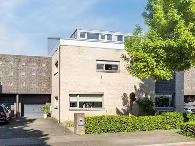 Huis te koop Kruisstraat 10 in Maastricht voor € 625.000