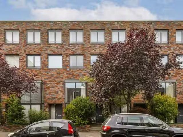 Huis te koop H. P. J. de Vriesstraat 9 in Rotterdam voor € 635.