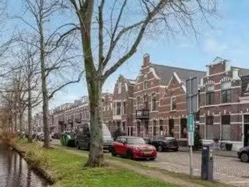 Huis te koop Hofsingel 34 in Vlaardingen voor € 729.000