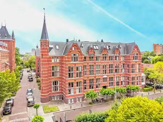 Huis te koop Hogewoerd 123 in Leiden voor € 595.000