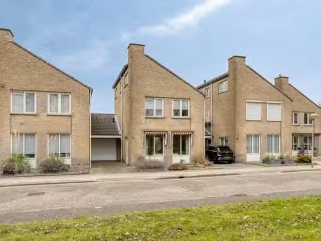 Huis te koop Hondsruglaan 88 in Eindhoven voor € 585.000