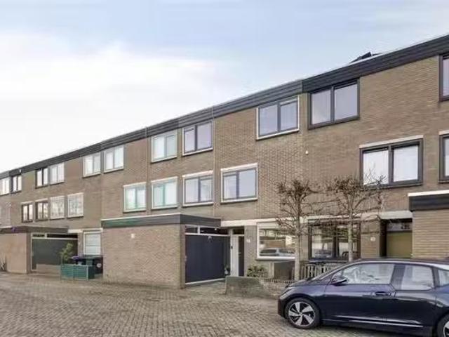 Huis te koop Hosingenhof 27 in Eindhoven voor € 469.000