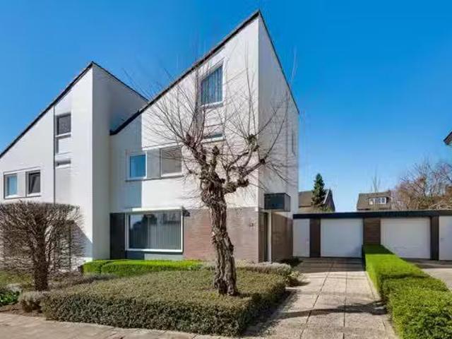 Huis te koop Harrie Meijersbaan 20 in Maastricht voor € 664.500
