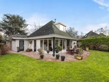 Huis te koop Het Oude Nieuwland 137 in Ouddorp voor € 285.000
