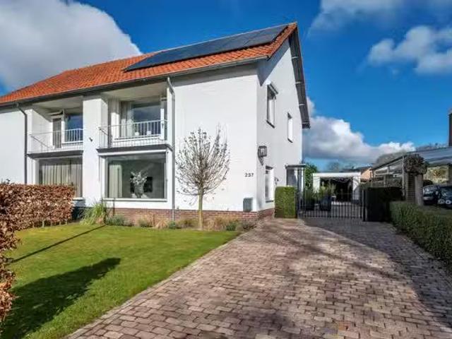 Huis te koop Heutzstraat 41 in Venlo voor € 625.000