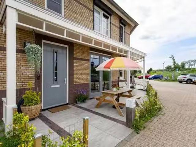 Huis te koop Herculesstraat in Almere voor € 695.000