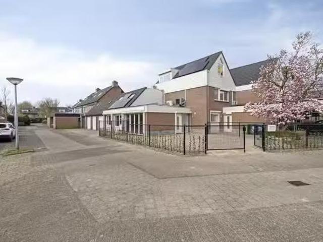 Huis te koop Heraultlaan 50 in Eindhoven voor € 375.000