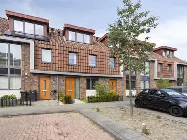 Huis te koop Hudsonstraat 37 in Purmerend voor € 625.000