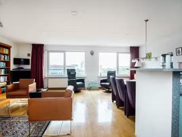 Huis te koop Hugo Verrieststraat 36 in Den Haag voor € 450.000