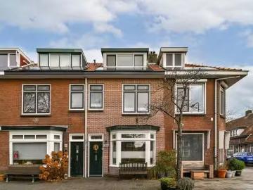 Huis te koop Hugo de Grootstraat in Leiden voor € 550.000
