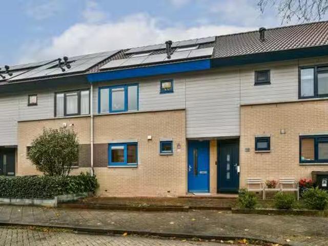 Huis te koop Ineke Sluiterstraat in Almere voor € 425.000