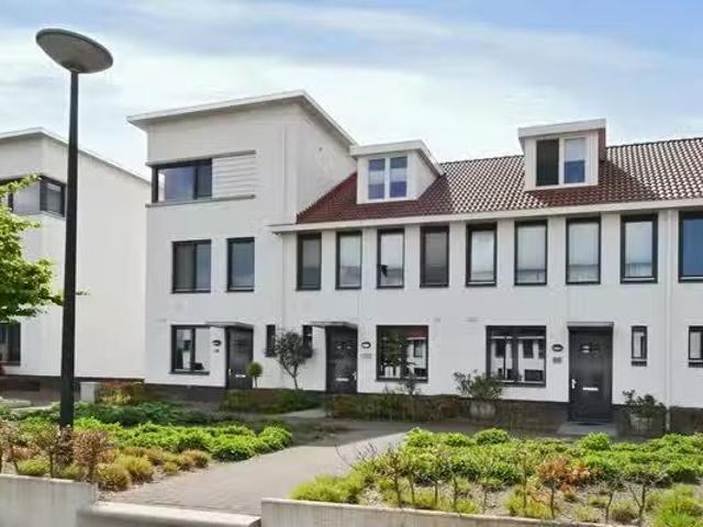Huis te koop Icaruslaan 20 in Eindhoven voor € 699.000