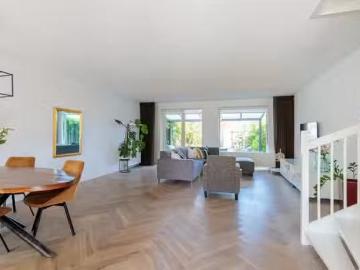 Huis te koop Iskurstraat 32 in Almere voor € 580.000