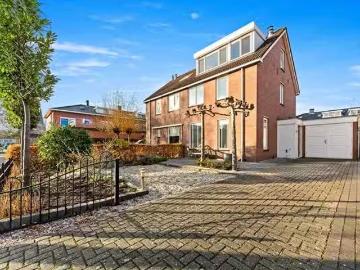 Huis te koop Johanna Naberkade in Vlaardingen voor € 775.000