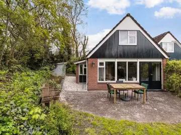 Huis te koop Jonkerstee 215 in Ouddorp voor € 300.000