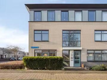 Huis te koop Jacques Tatilaan 47 in Almere voor € 370.000