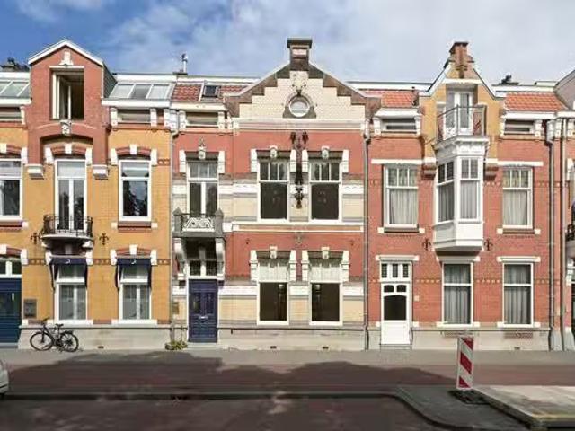 Huis te koop Oostduinlaan 145 in Den Haag voor € 1.295.000