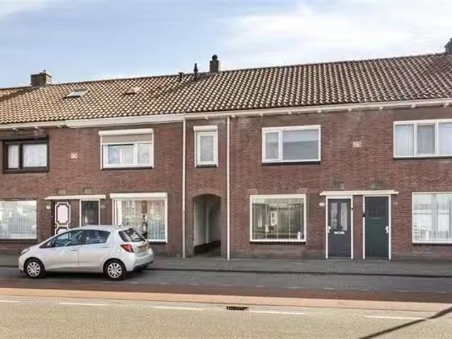 Huis te koop Oerlesestraat 128 in Tilburg voor € 375.000