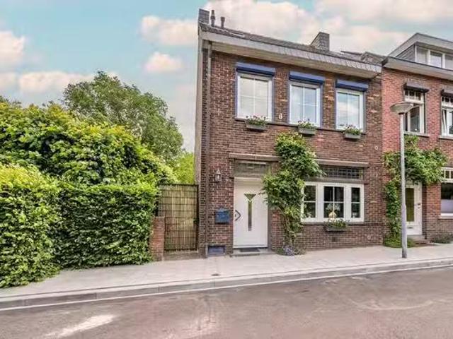 Huis te koop Orwellstraat 24 in Venlo voor € 320.000