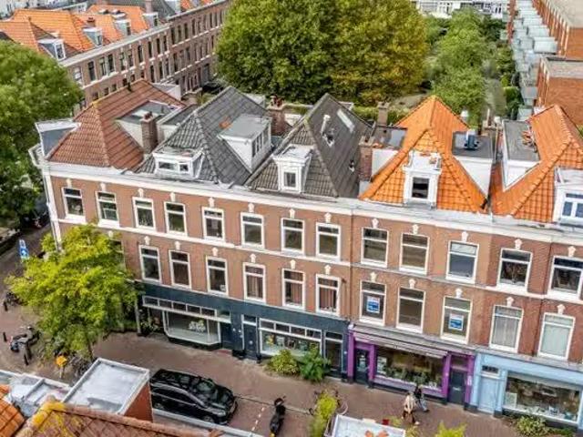 Huis te koop Lau Mazirellaan 49 in Den Haag voor € 469.000