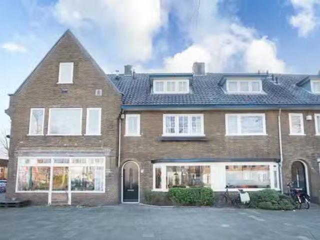 Huis te koop Laan van Chartroise 94 in Utrecht voor € 725.000