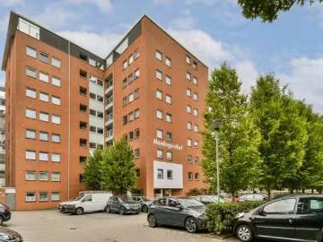 Huis te koop Laan van Woudestein 27 in Rotterdam voor prijs op.